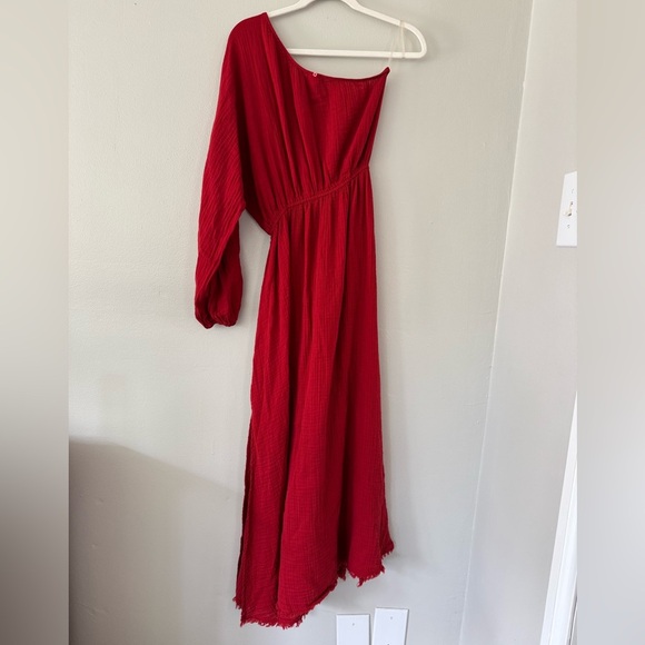 Red Carter Julia One Shoulder Gauze Maxi Dress Cover Up - Picture 8 of 9